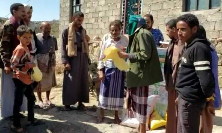 زيارات لأسر الشهداء بمحافظة تعز