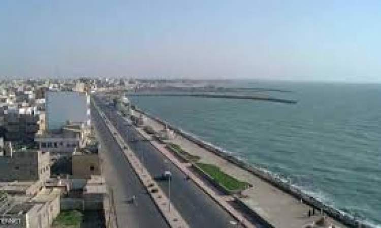 عرس جماعي لـ20 عريساً وعروساً بالحديدة