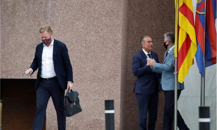 برشلونة يعلن استمرار كومان