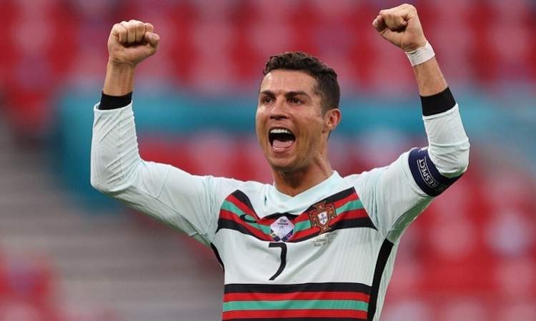 رونالدو أول شخص في العالم يصل عدد متابعيه في إنستغرام إلى 300 مليون