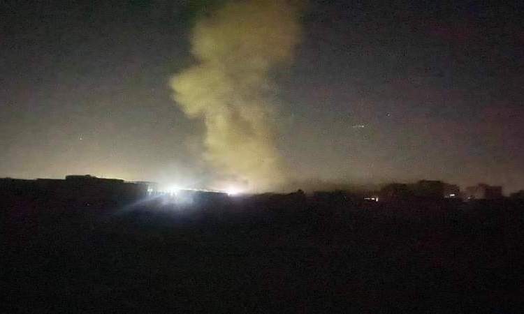 تدمير محطة تدوير المخلفات بصنعاء