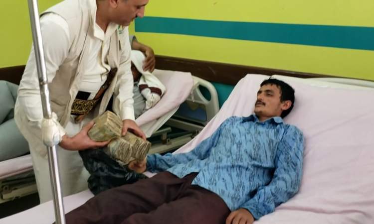 مكتب الزكاة بريمة يواسي أسرة منكوبة