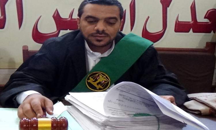 الإفراج عن المتهمة السابعة في قضية القاضي حمران