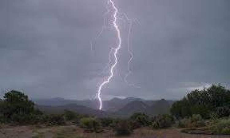 الأرصاد يتوقع هطول أمطار رعدية على بعض المحافظات