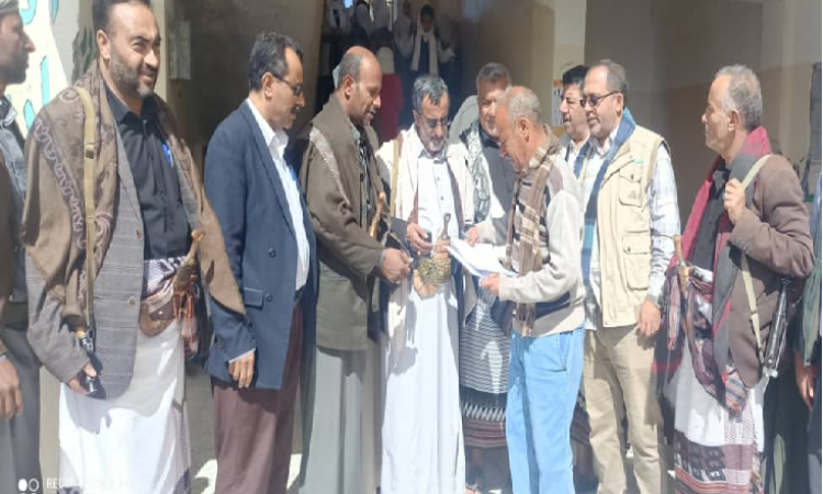 تسليم مشروع ترميم وصيانة 9 فصول لمدرسة الخنساء بالبيضاء