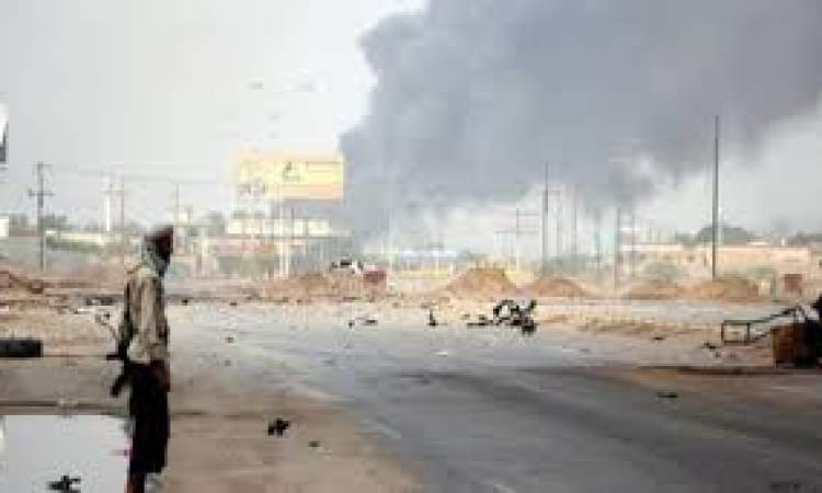 اصابة مواطن بلغم من مخلفات العدوان بالتحيتا