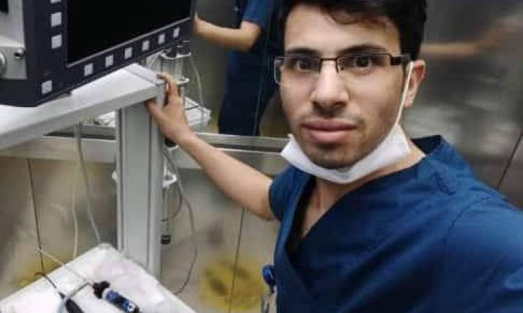 وفاة اسرة يمنية تحت انقاض بناية دمرها الزلزال بتركيا