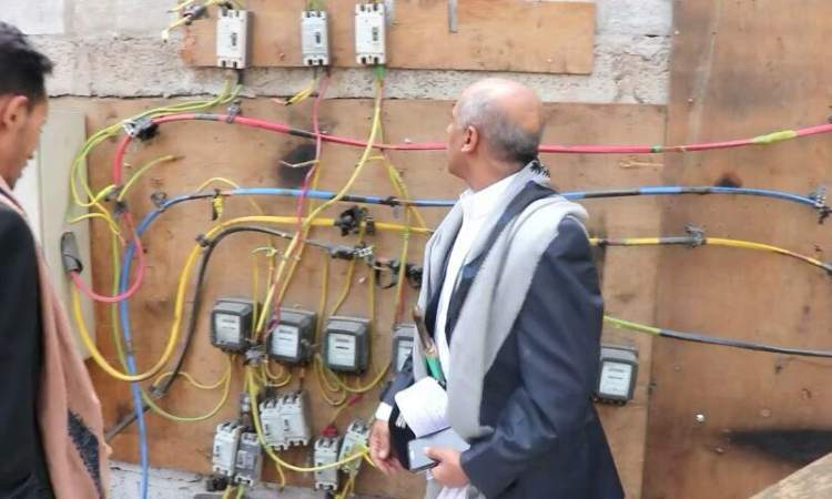 مصدر بالكهرباء: محطات ذمار تعلن انضباطها بالتسعيرة الرسمية