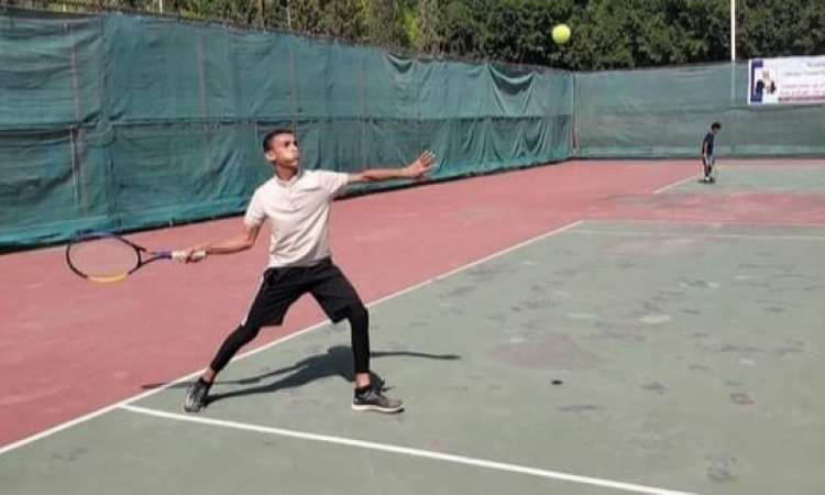 انطلاق منافسات بطوله الحباري السابعه للتنس والاسكواش بصنعاء