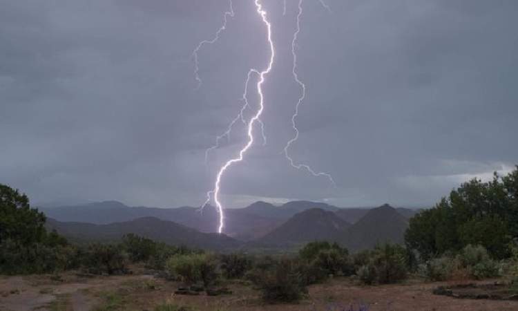 الارصاد يتوقع امطار رعدية واجواء حارة 