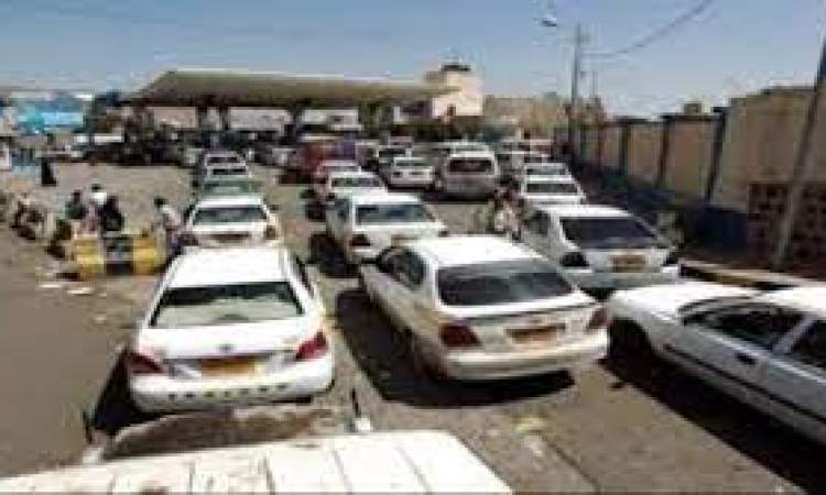 أزمة مشتقات نفطية خانقة بمأرب