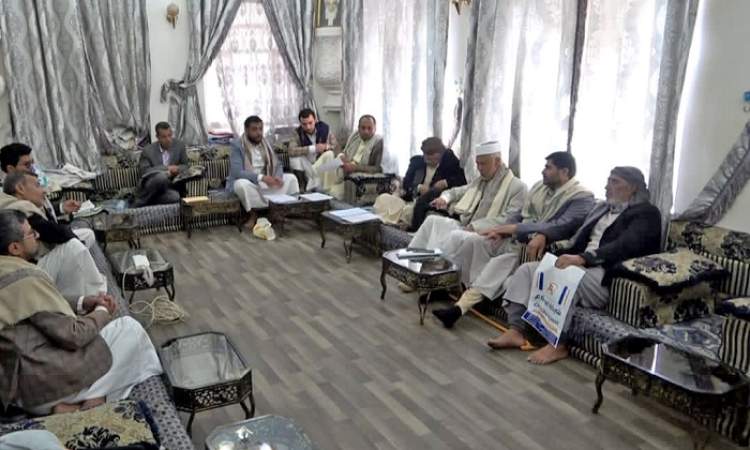 الاطلاع على أعمال فرق مشروع مسح بيانات أسر الشهداء