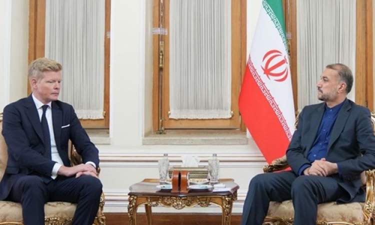 عبد اللهيان: أمريكا عقدت الحل السياسي في اليمن