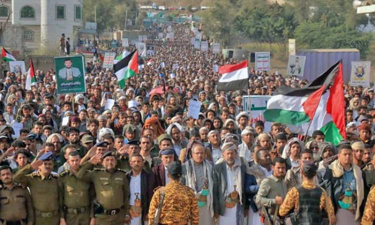 أبناء تعز يحتشدون دعما لغزة حتى النصر