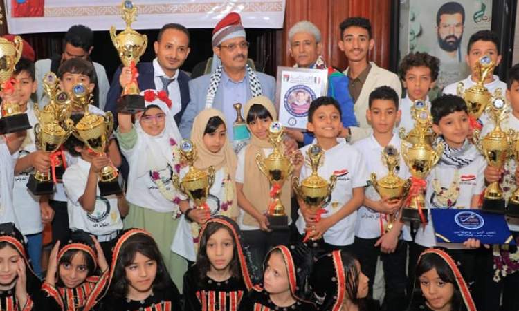 السامعي يُكرّم عباقرة اليمن الفائزين في المسابقة الدولية للحساب الذهني