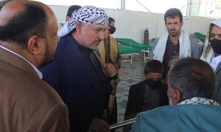 وزير الداخلية يتفقد المستشفى الميداني في السبعين