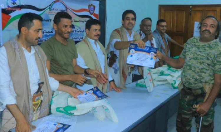 اختتام دورة بناء وتاهيل لعدد من جرحى الجيش من محافظتي الحديدة وريمة 