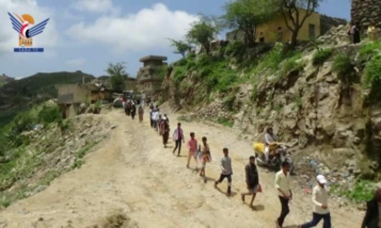 حجة.. مسير وعرض شعبي لخريجي الدورات المفتوحة في أفلح الشام