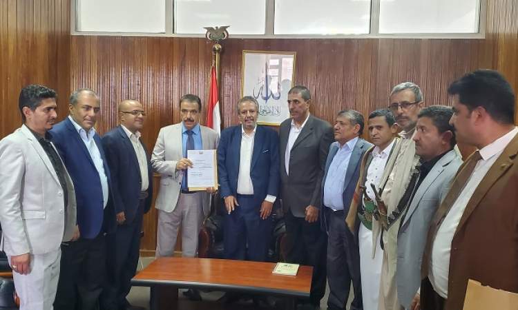 هيئة مكافحة الفساد تتسلم اقرار وزيرا الخارجية والشؤون الاجتماعية والعمل