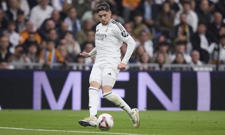 مانشستر سيتي يتحدى شرط المليار يورو لضم بديل رودري من ريال مدريد