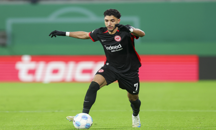 مانشستر سيتي يجهز مبلغا ضخما لإتمام صفقة التعاقد مع المصري عمر مرموش