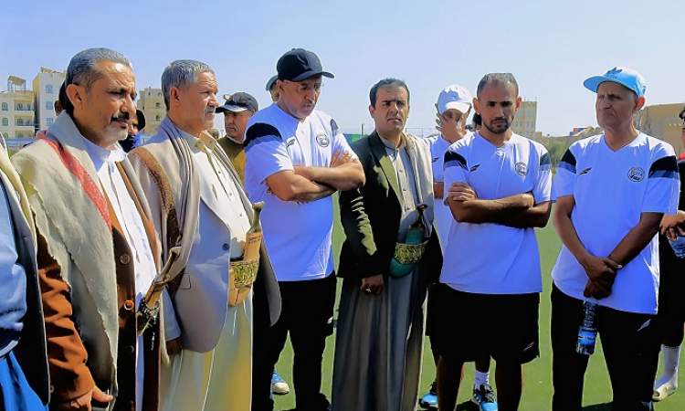 وزير الشباب يطلع على سير المعسكر التدريبي للمنتخب الوطني للناشئين