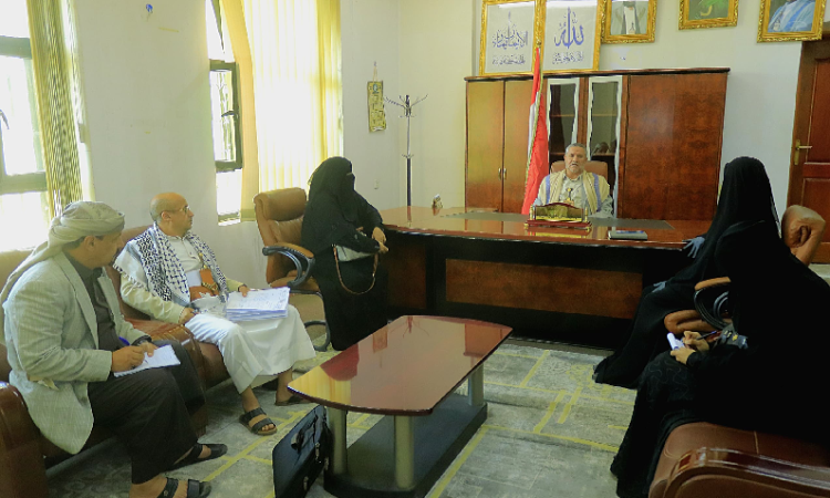 وزير الشباب يلتقي رئيسة اللجنة الوطنية للمرأة ويشيد بدور المرأة اليمنية في الصمود والثبات والتنمية