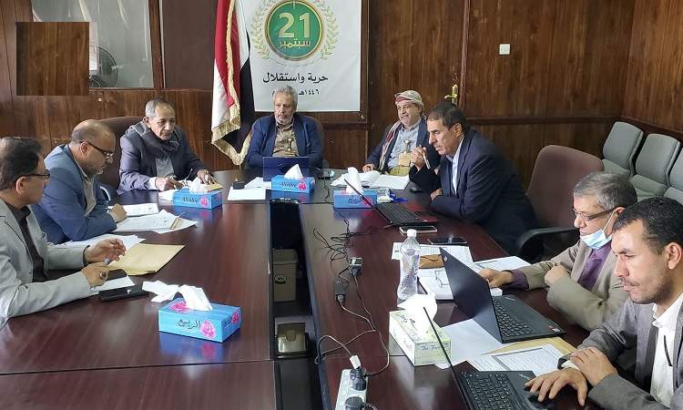 مكافحة الفساد تحيل عددًا من المتهمين في قضية فساد إلى النيابة