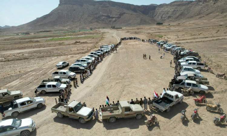 وقفة مسلحة في صعدة إعلاناً للنفير والبراءة من الخونة