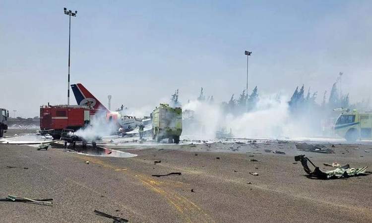 هيومن رايتس: العدوان على مطار صنعاء وميناء الحديدة جرائم حرب