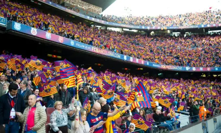  برشلونة يعلن موعد العودة إلى كامب نو