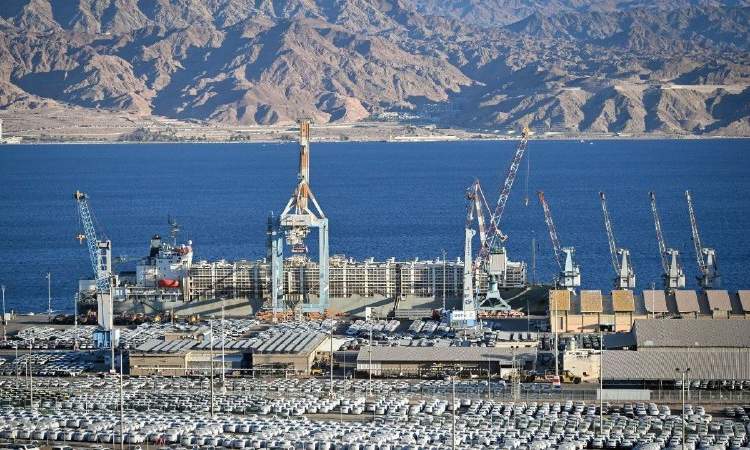 صحيفة أمريكية: الديون المتراكمة واليمن يتسببان بإغلاق ميناء إيلات