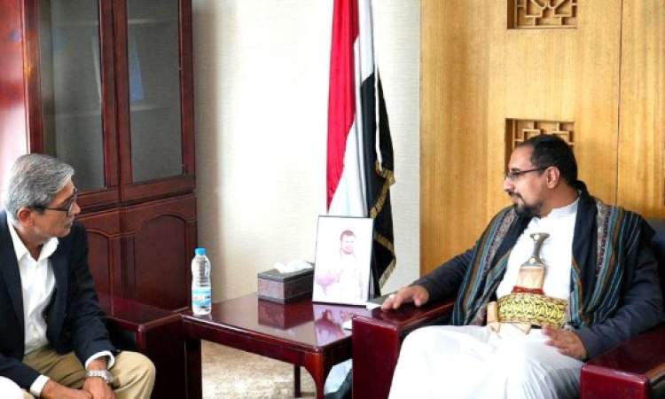 ممثل منظمة الإغاثة الإسلامية يقدم واجب العزاء في استهداف رئيس الوزراء ورفاقه