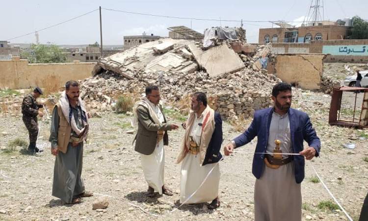 الاطلاع على تنفيذ عدد من مشاريع هيئة الزكاة في مديريات البيضاء