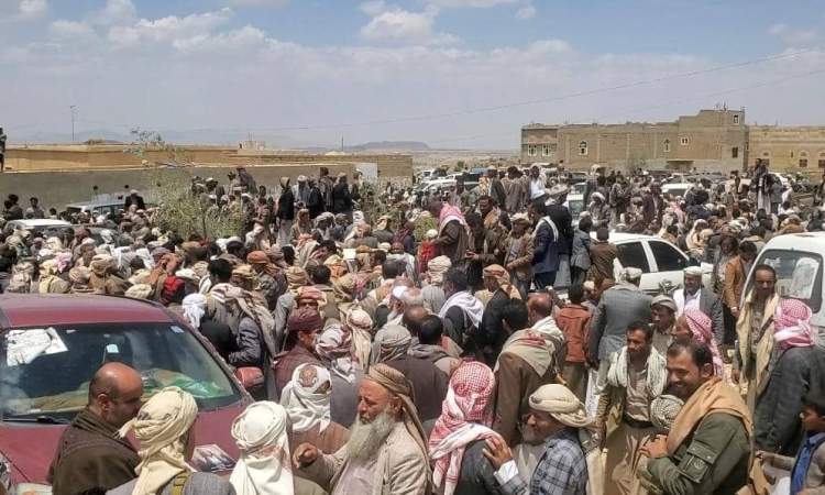 تشييع جثمان فقيد الوطن الشيخ مجاهد معيض في عمران