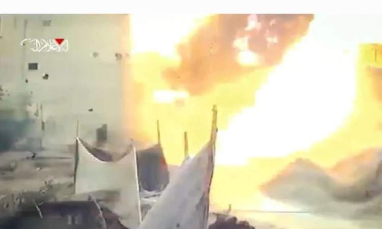 تدمير آلية عسكرية صهيونية وسط قطاع غزة