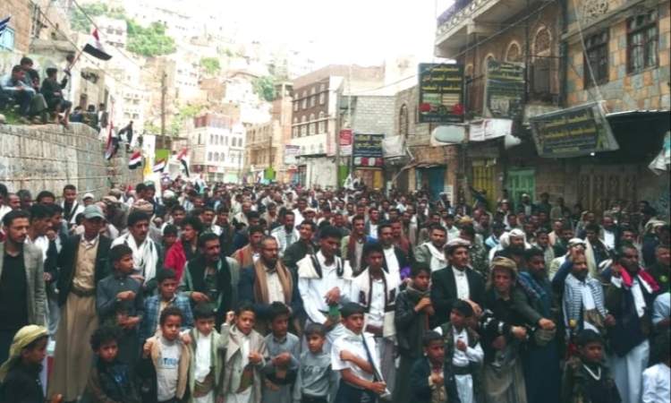 المحويت.. 94 مسيرة ووقفة رفضا للخذلان والصمت العربي تجاه جرائم الإبادة بغزة