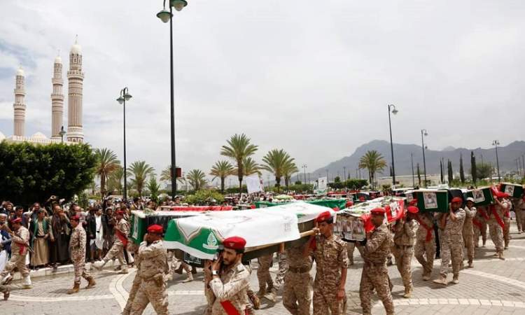 موقع أمريكي: استهداف الوزراء والصحفيين لا يمثل انتصاراً عسكرياً، بل أفلاس في الأهداف