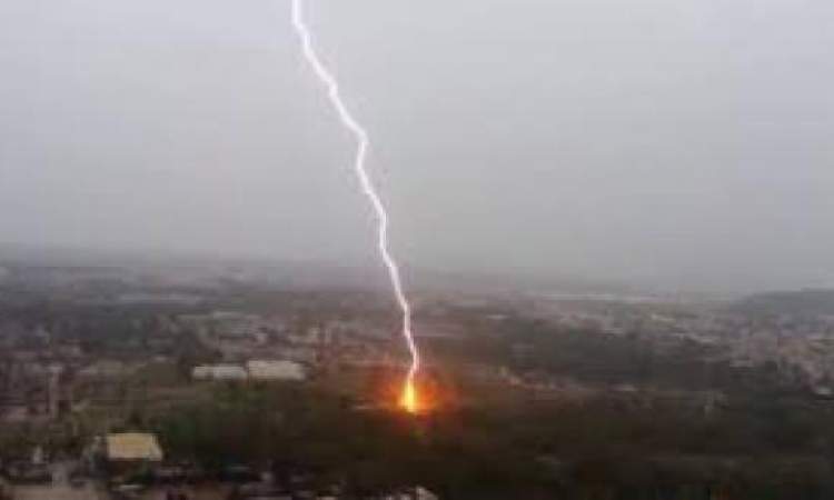 8 وفيات  في الحديدة بالصواعق الرعدية
