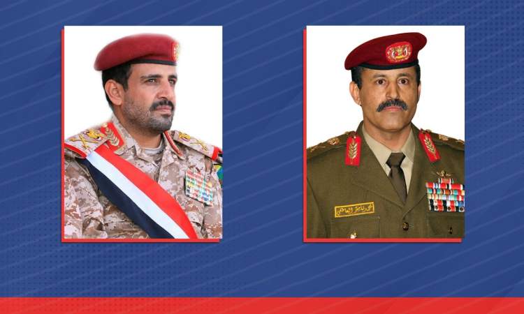 وزير الدفاع ورئيس الأركان يهنئان المقاتلين الأبطال بعيد ثورة 26 سبتمبر الخالدة