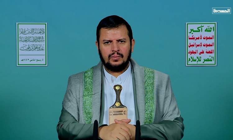 السيد القائد : حزب الله ليس وحيدا ولن يترك وحيدا