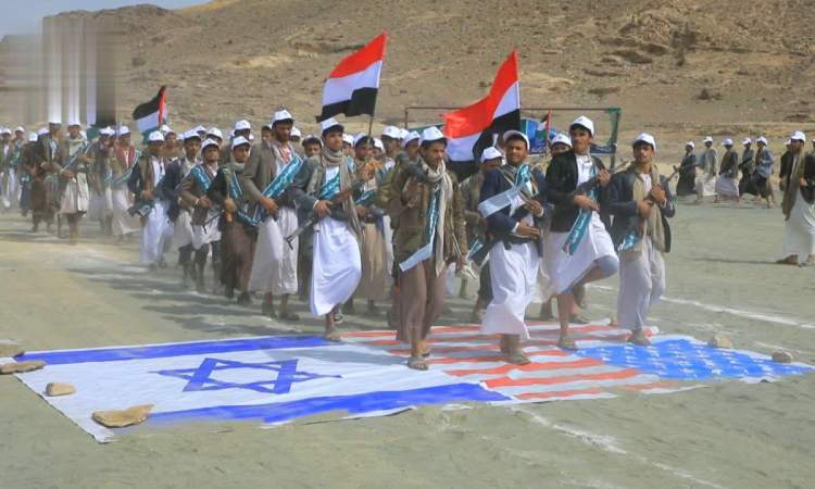 عرض ومناورة لخريجي دورات “طوفان الأقصى” في صعدة