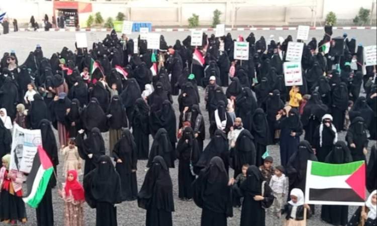 فعالية ووقفة نسائية بمديرية همدان بالذكرى الثانية لعملية "طوفان الأقصى