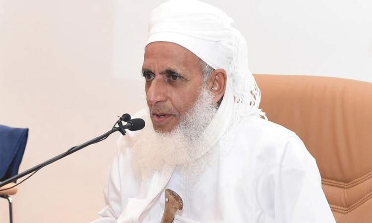 مفتي عمان يهنئ أبطال المقاومة في فلسطين واليمن بالانتصار على كيان العدو