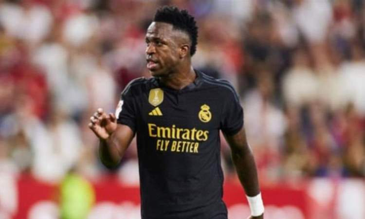 حريق في منزل فينيسيوس