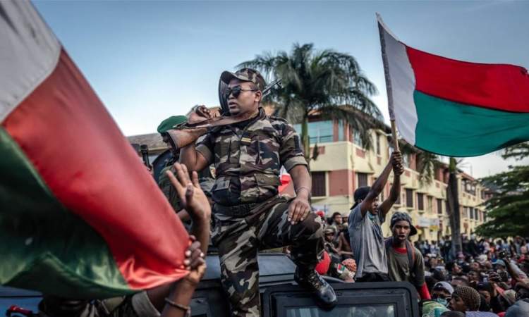 الوحدة العسكرية المنشقة في مدغشقر تعلن السيطرة على قيادة الجيش