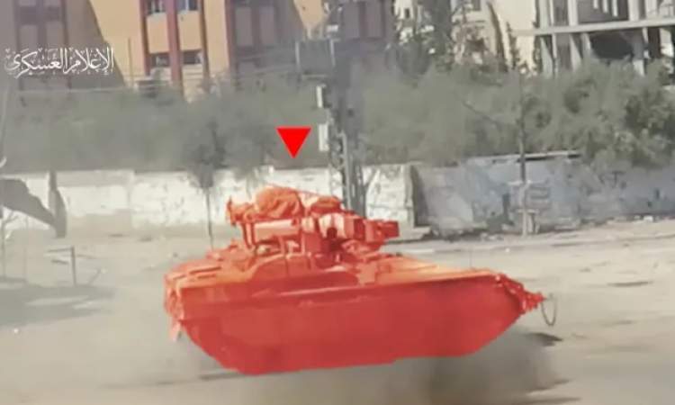 استهداف دبابتين صهيونيتين بغزة وتفجير عبوة بتعزيزات في بلدة عرابة