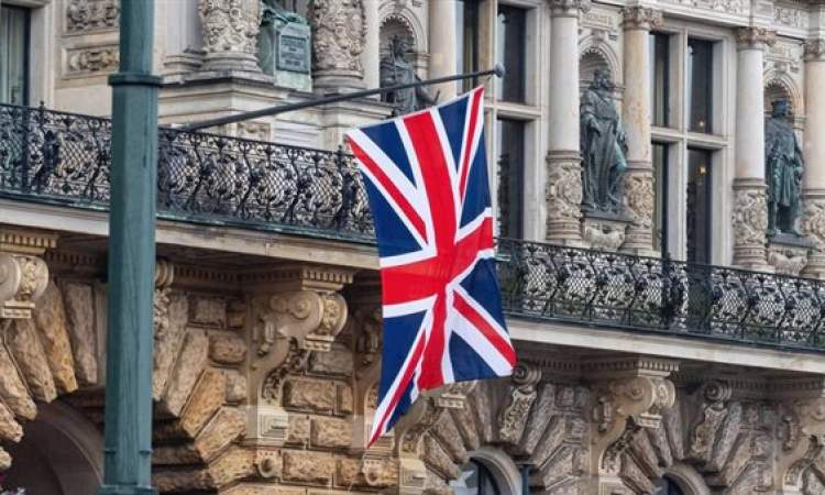 بريطانيا: مجموعة الاتصال ستقدم مساعدات بقيمة 66.7 مليار دولار لأوكرانيا