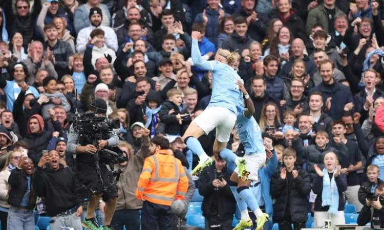 هالاند يقود السيتي للفوز وتشلسي يواصل عروضه الجيدة بالدوري الإنجليزي