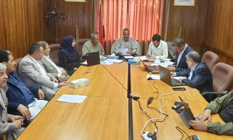 هيئة مكافحة الفساد تحيل 30 متهماً في (7) قضايا فساد إلى النيابة